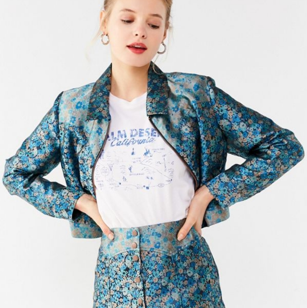 Urban Outfitters Western floral mini skirt